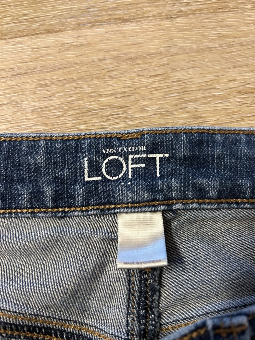 LOFT Curvy Bootcut Jeans Women's Size 8 - Picture 7 of 8